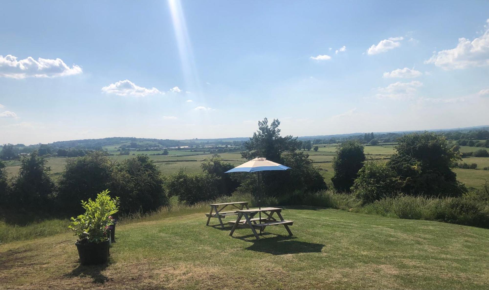 Little Park Holiday Homes Self Catering Cottages 1 & 2 Bedrooms Available Close To Tutbury Castle Bagian luar foto
